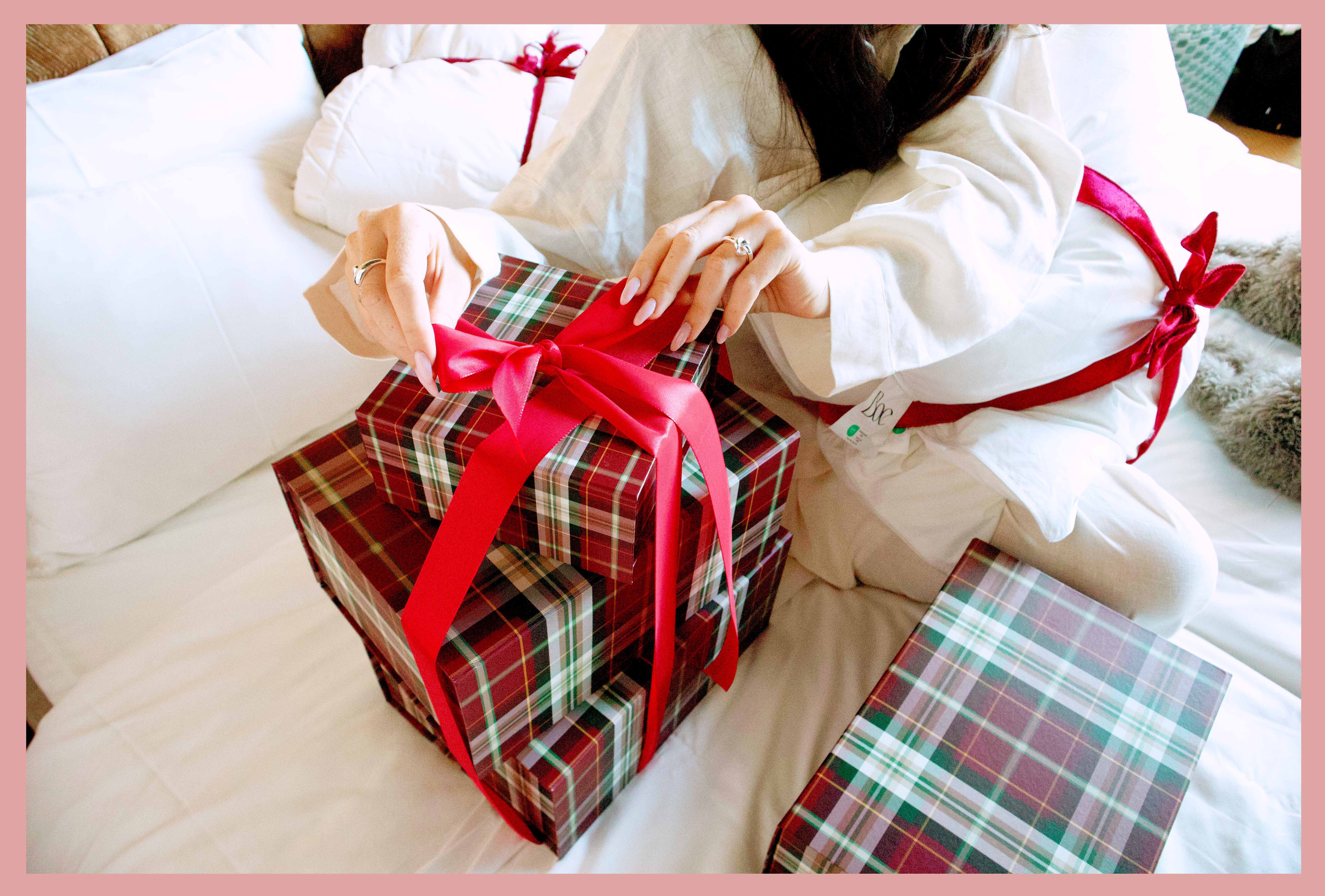 https://homeofess.com/no/pub_docs/files/the-gift-shop.jpg