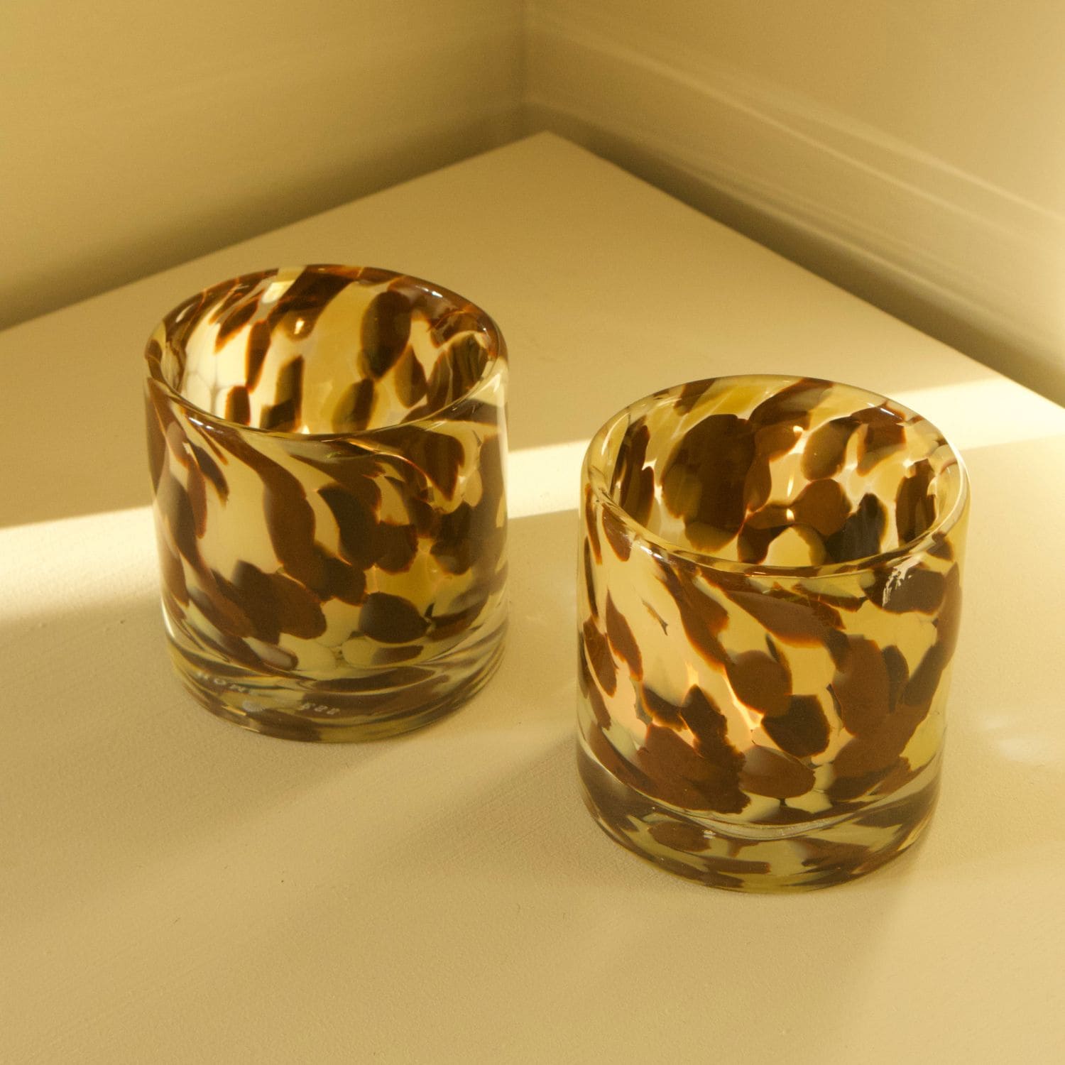 Glossy Glow - Ljuslykta