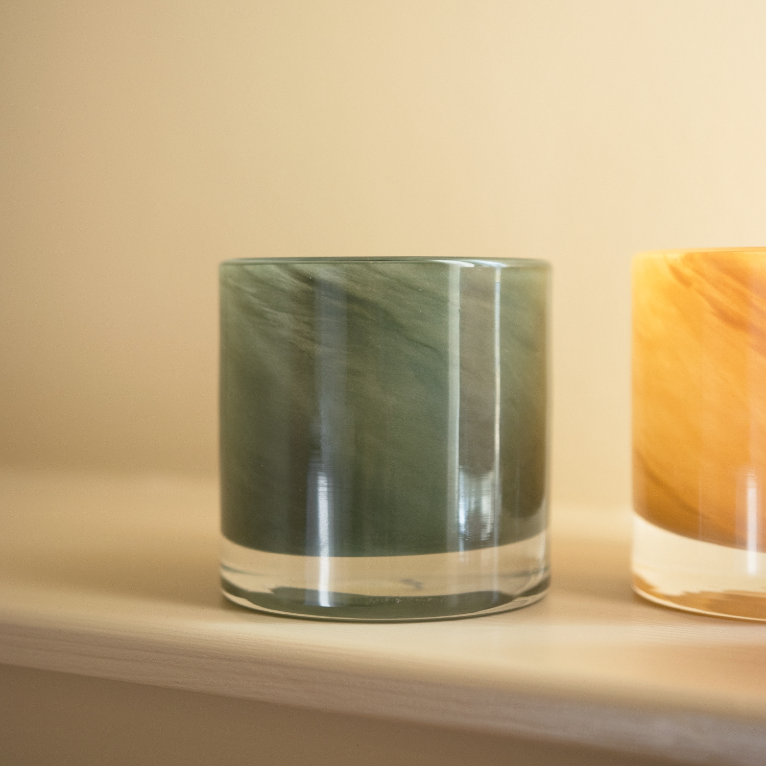 Glossy Glow - Candle holder