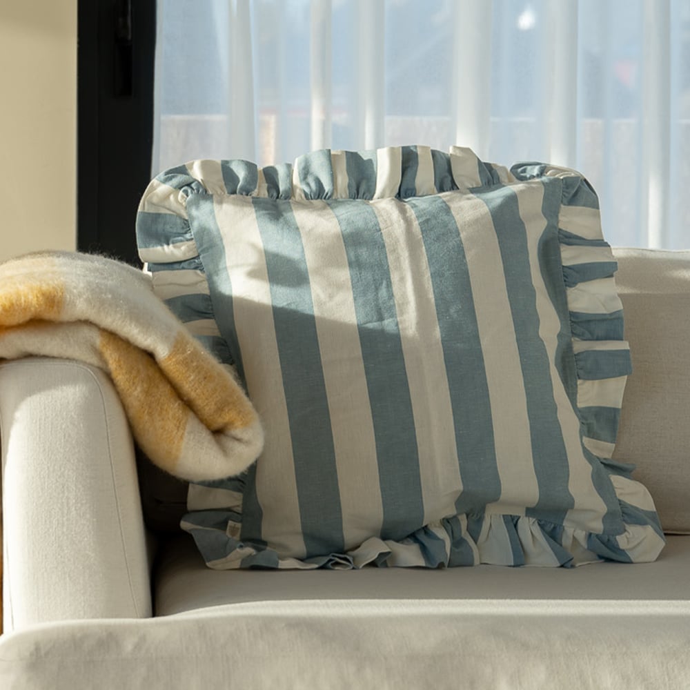 Fancy Frill - Kuddfodral 50x50