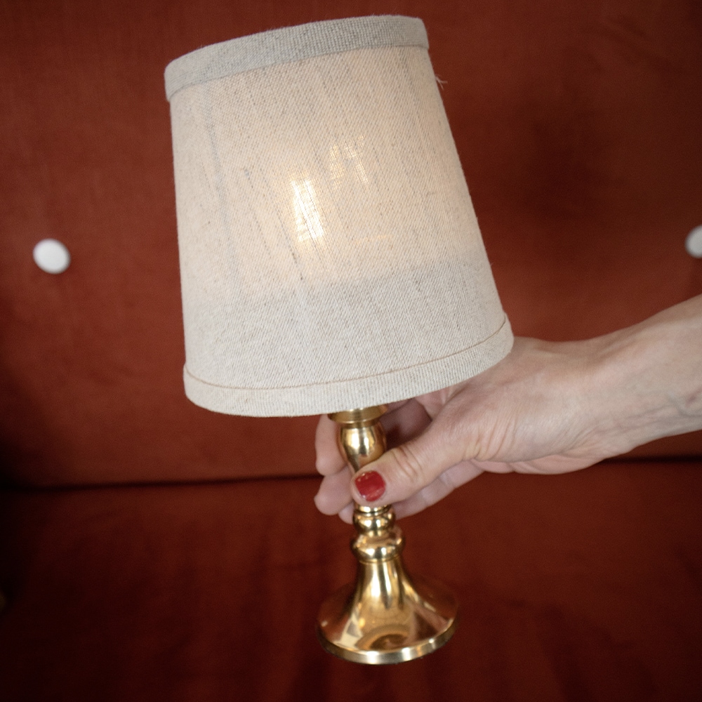 BayBay Baby  - LED candle holder with shade