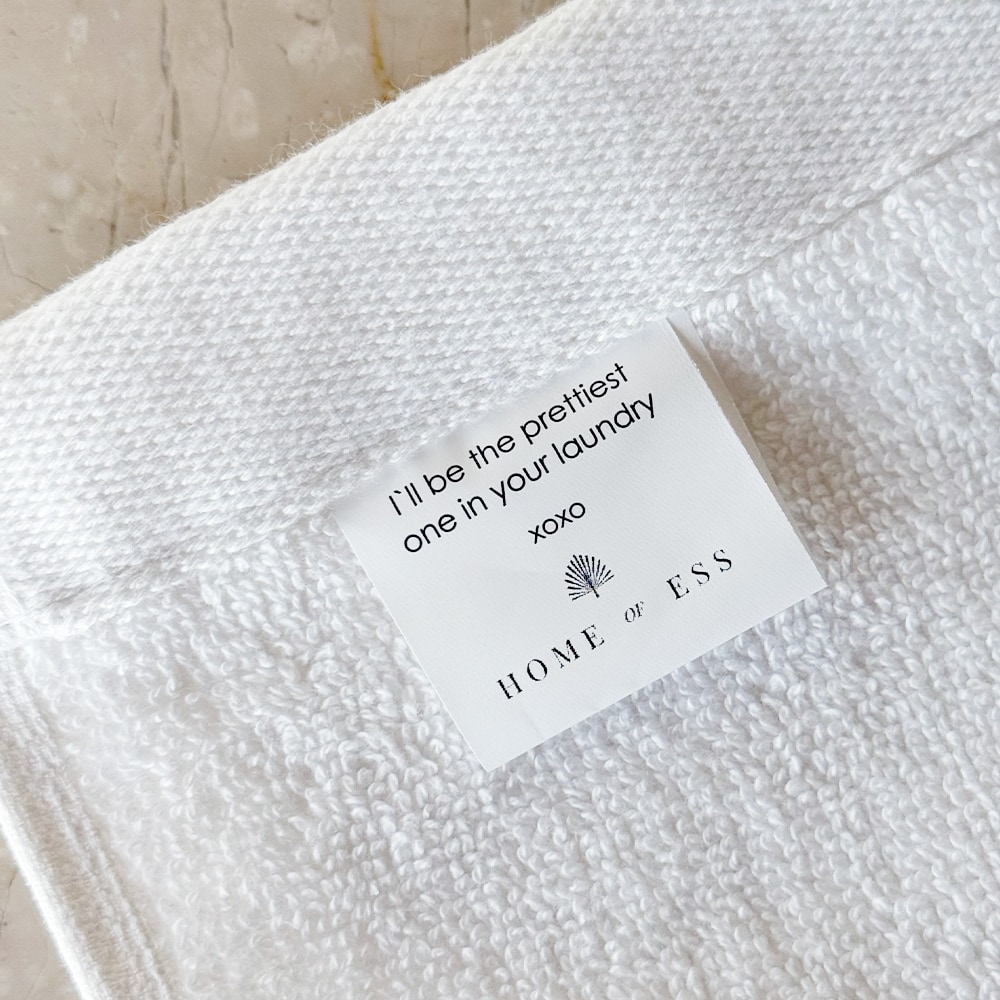 Fluffy Habits - Bath Towel 90x150cm