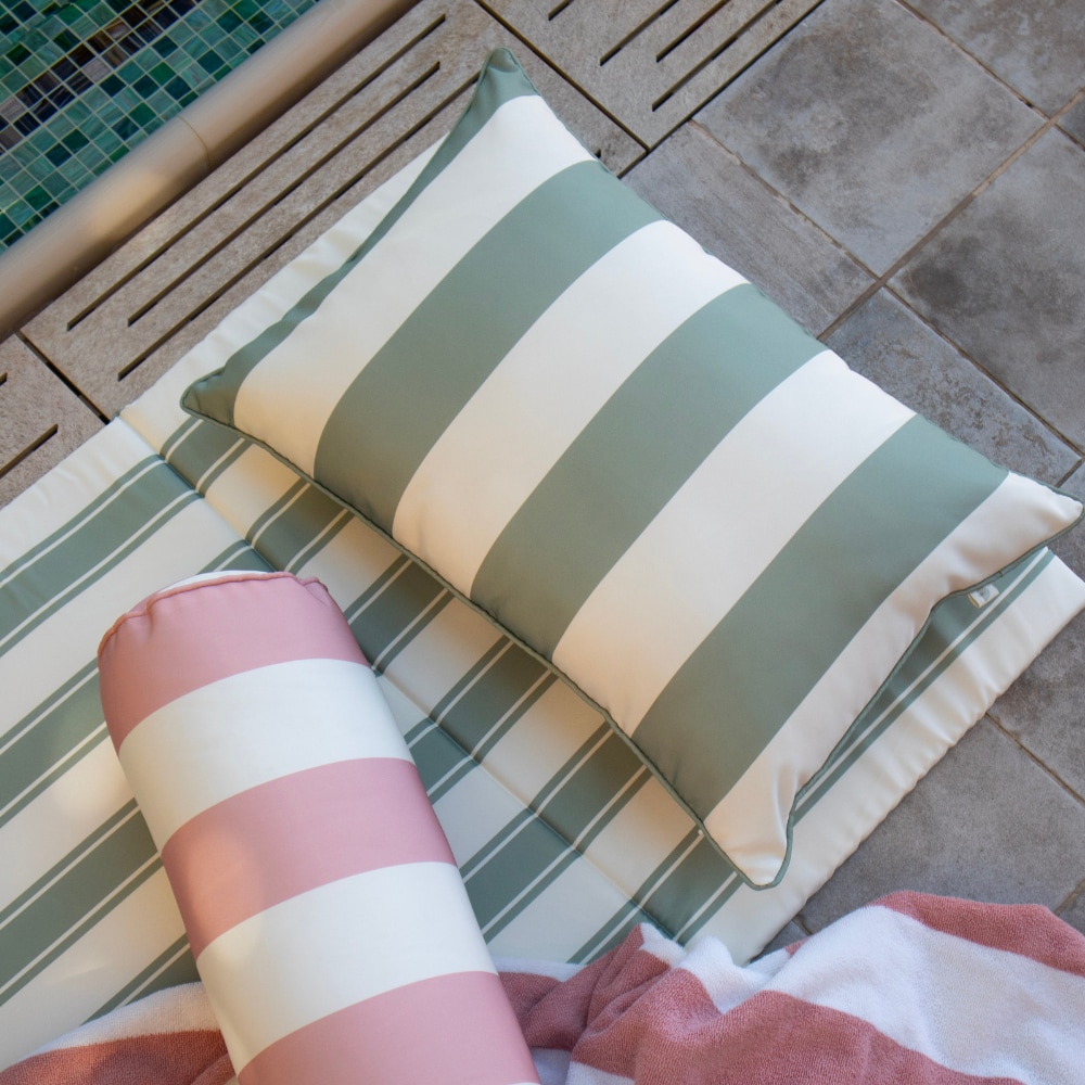 Poolclub Collection Stripe Breeze Pilliow